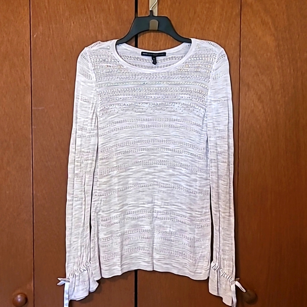 Whitehouse Black Market studded accent light tan & gray sweater Sz M